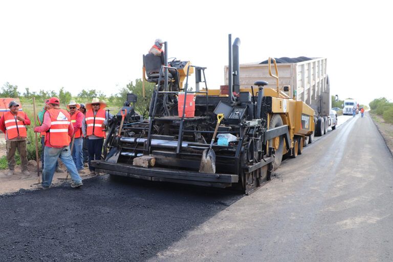 Mejora infraestructura educativa, vial e hidráulica en bocas