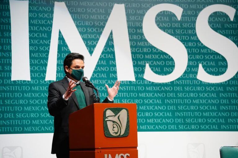 Presenta IMSS plan de atención para cinco estados con mayor ocupación de camas hospitalarias por COVID-19