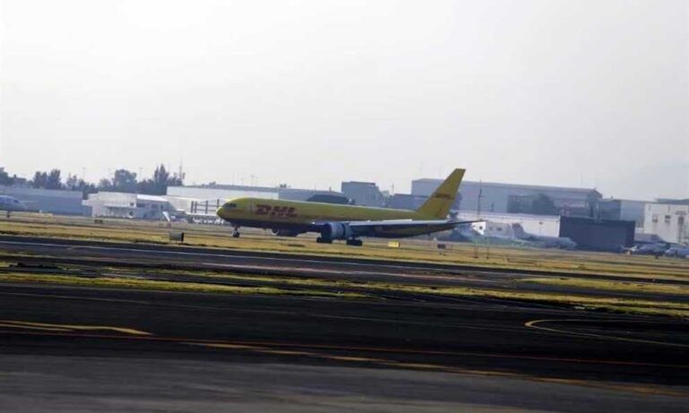 Llegan dos cargamentos más de vacunas