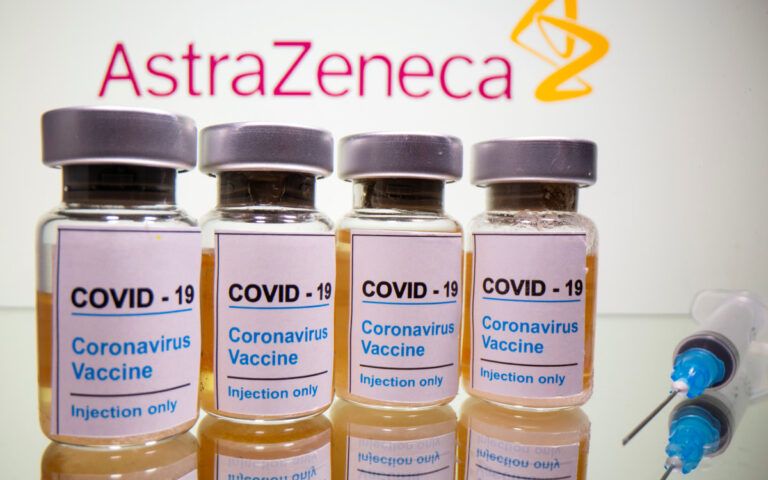 Vacuna AstraZeneca en marzo