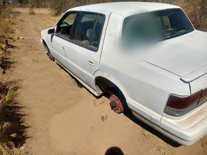 zaragoza.- auto robado y desvalijado, encontrado en cerro gordo