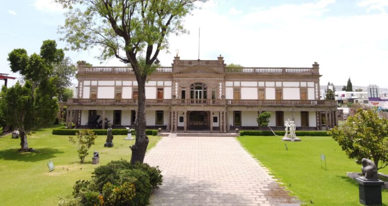 Recorridos por aniversario en el Cossío