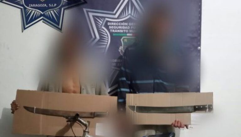 Capturaron a dos sujetos, traían machetes