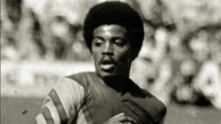 Se nos va una figura del fútbol mexicano, fallece el padre de los Dos Santos