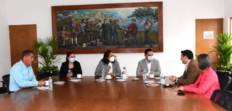 Se reúne SGS con representantes del Colegio de Ingenieros Civiles