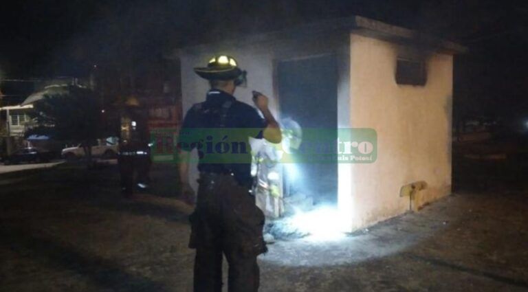 Jovenzuelos incendian bodega con pirotecnia