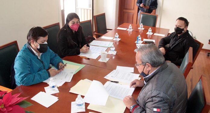 COMISIÓN-EDUCACIÓN