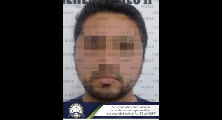 Joven tipo es detenido por agredir a su santa madre