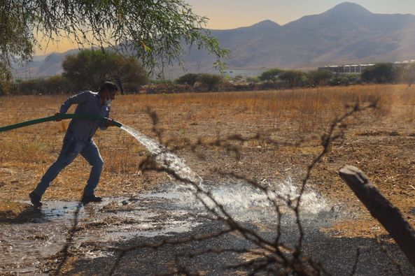 la pila.- incendio colonia barrón