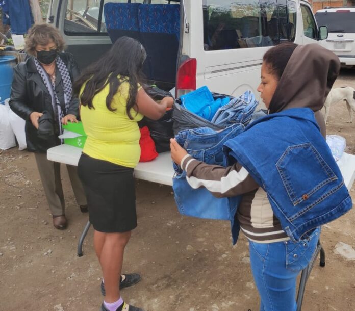 DIF soledense visita colonia Santa María