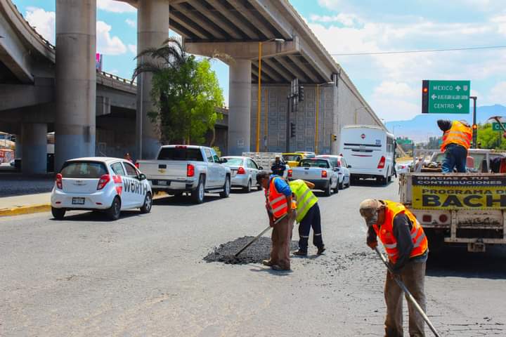 Continúa atención a vialidades en Soledad