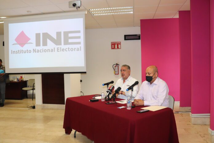 INE llama al trámite de credencial electoral