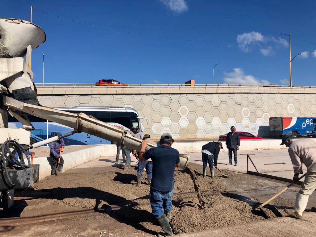 Avanza remodelación de acceso a Soledad