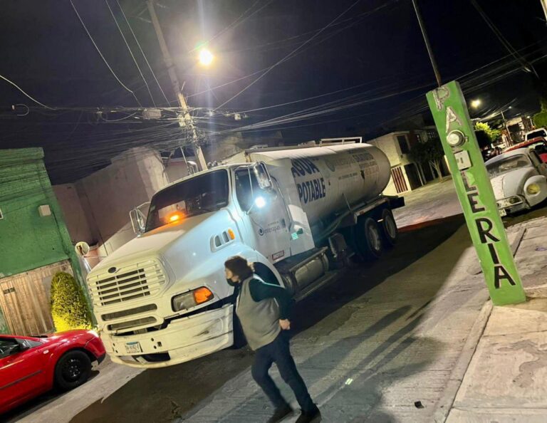 Entregaron en un mes casi 100 millones de litros de agua