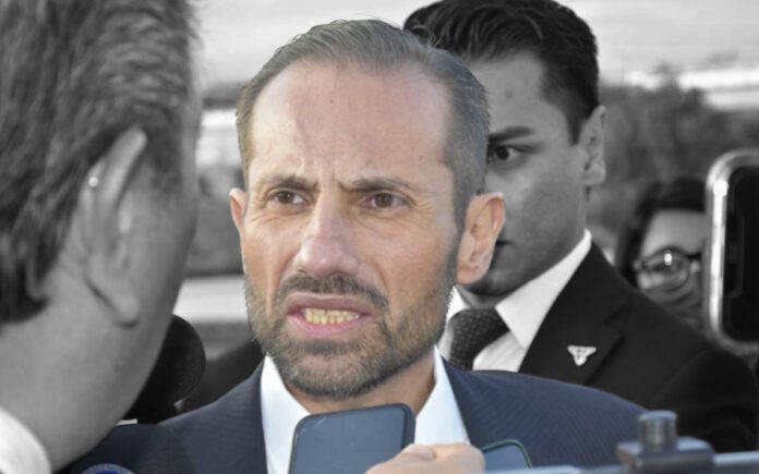 El Sistema Estatal para la Prevención de la Violencia contra las Mujeres determinó que el titular de la Secretaría de Comunicaciones y Transportes deberá tomar la capacitación impartida por el IMES.