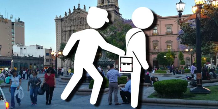 8 de cada 10 potosinos se sienten inseguros de vivir en la ciudad. En sitios como bancos, cajeros, transporte público y calles la ciudadanía percibe mayor inseguridad.