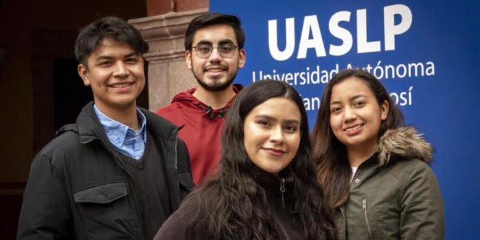 Nanodiabetiks es el proyecto con el que los estudiantes ofrecen un diagnóstico complementario que tiene como meta llegar a lugares donde el acceso a la salud pública es muy limitado.