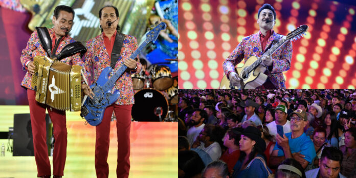 Los Tigres Del Norte sacuden el Teatro del Pueblo0 Más de 200 mil personas, cantaron y bailaron con los jefes de jefes, en la noche inaugural en la explanada del Teatro del Pueblo.