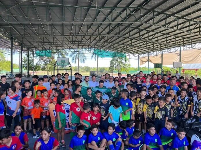 Se beneficiaron a las ligas de Fútbol, Handball y softball.