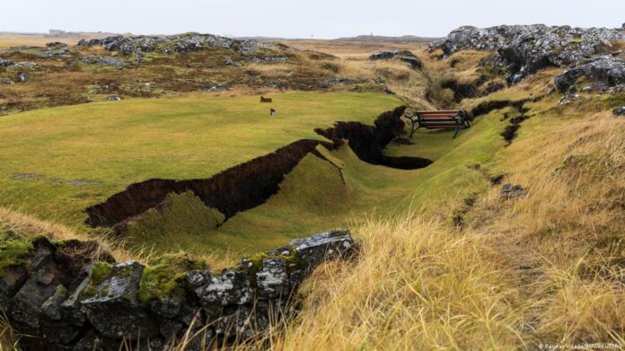 ALERTA VOLCÁNICA EN ISLANDIA