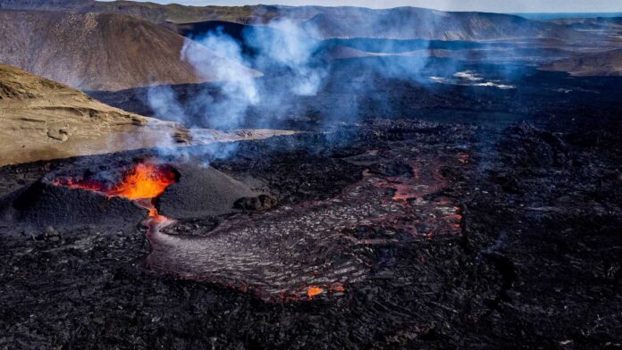 EMERGENCIA VOLCÁNICA ISLANDIA