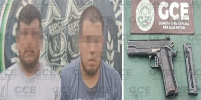 Detienen a 2 personas por la portación de un arma de fuego en Aquismón