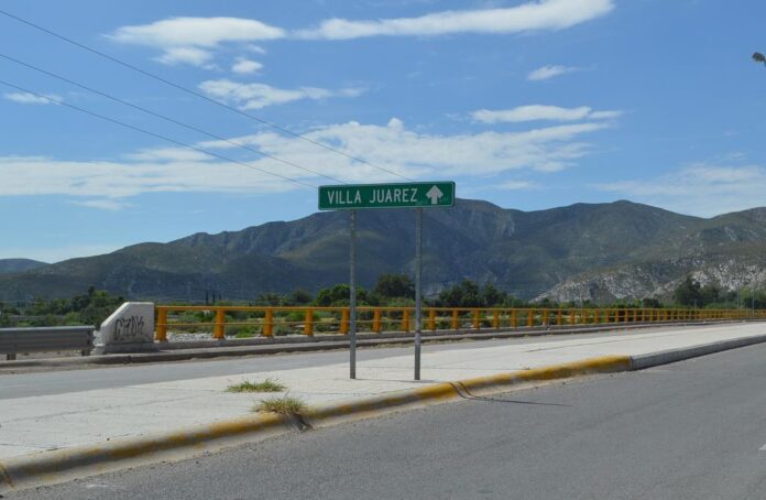 Limpieza en carretera hacia Rioverde